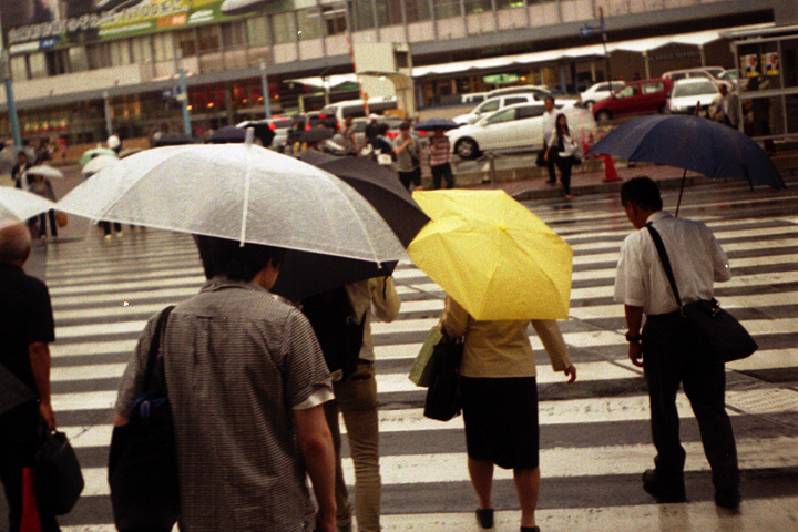photograph | rainy, Ekimae-cho Okayama | 雨, 駅前町 岡山