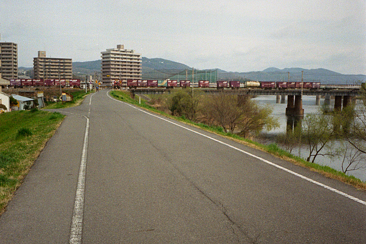 photograph, 2009 | Asahi-gawa, Heidan, Okayama | 旭川, 兵団, 岡山