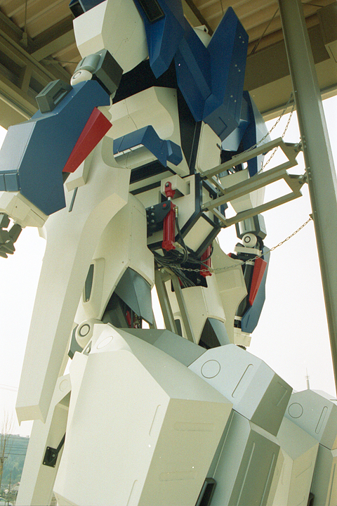 photograph, 2002 | Z Gundam, Tsuyama | 道の駅, 久米の里, 津山
