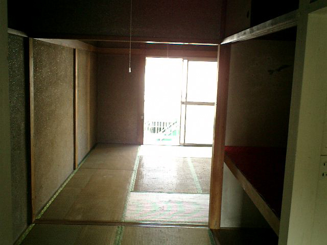 photograph, 2003 | summer, apartment, room E2-2 | 夏, 弥生荘, 東2-2, 橋本